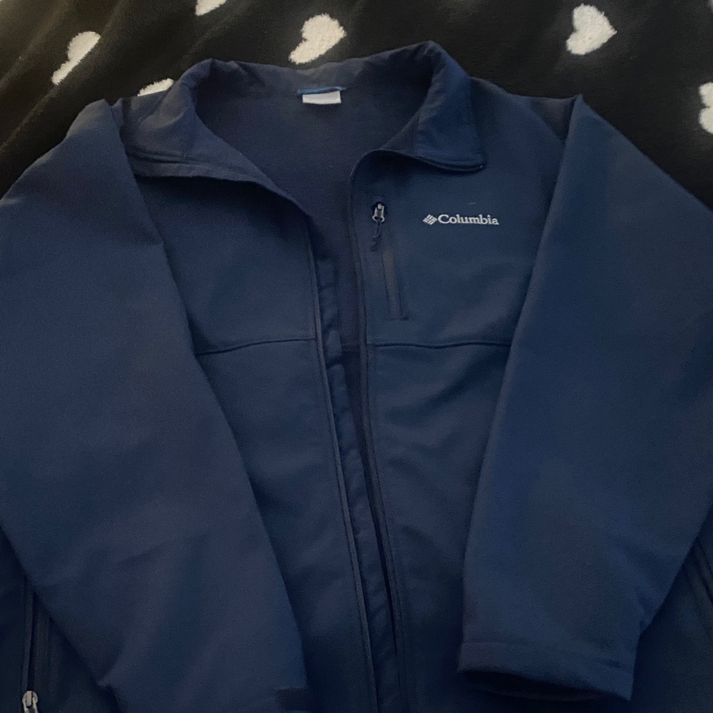 Columbia Men's Deep Blue Performance Jacket